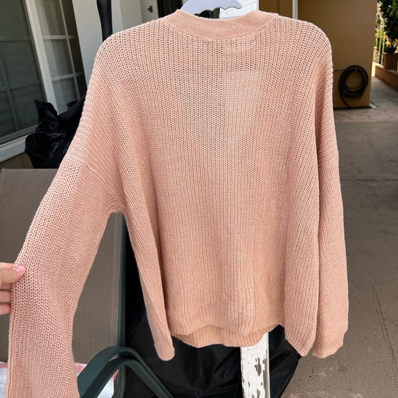 Light Pink Knit Sweater - Picture 4 of 5